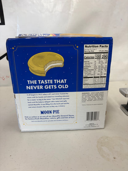 Moon Pie (Banana) double decker 12ct